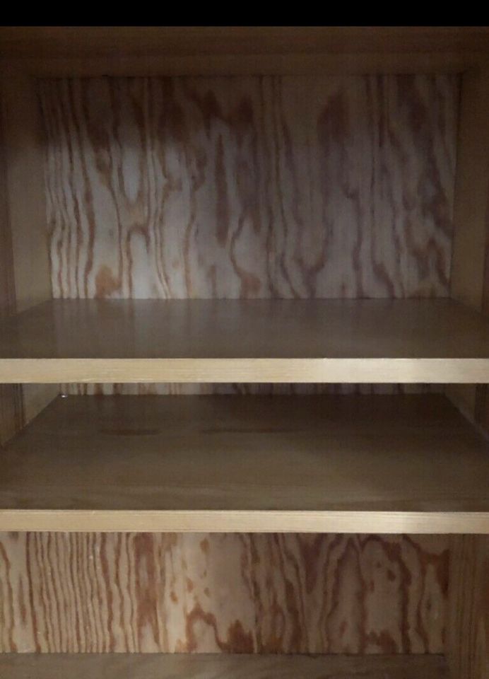 Sekretär Schreibsekretär Kommode Highboard Schreibtisch Schrank in Zwickau