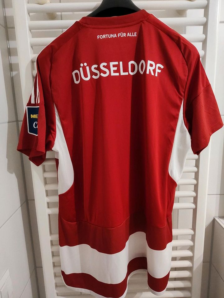 *NEU* Fortuna Düsseldorf Trikot F95 adidas in Stuttgart