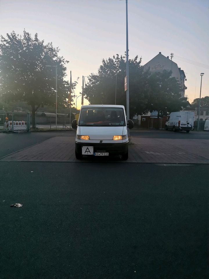 Fiat ducato 2.8d Tüv bis 04.26 in Koblenz