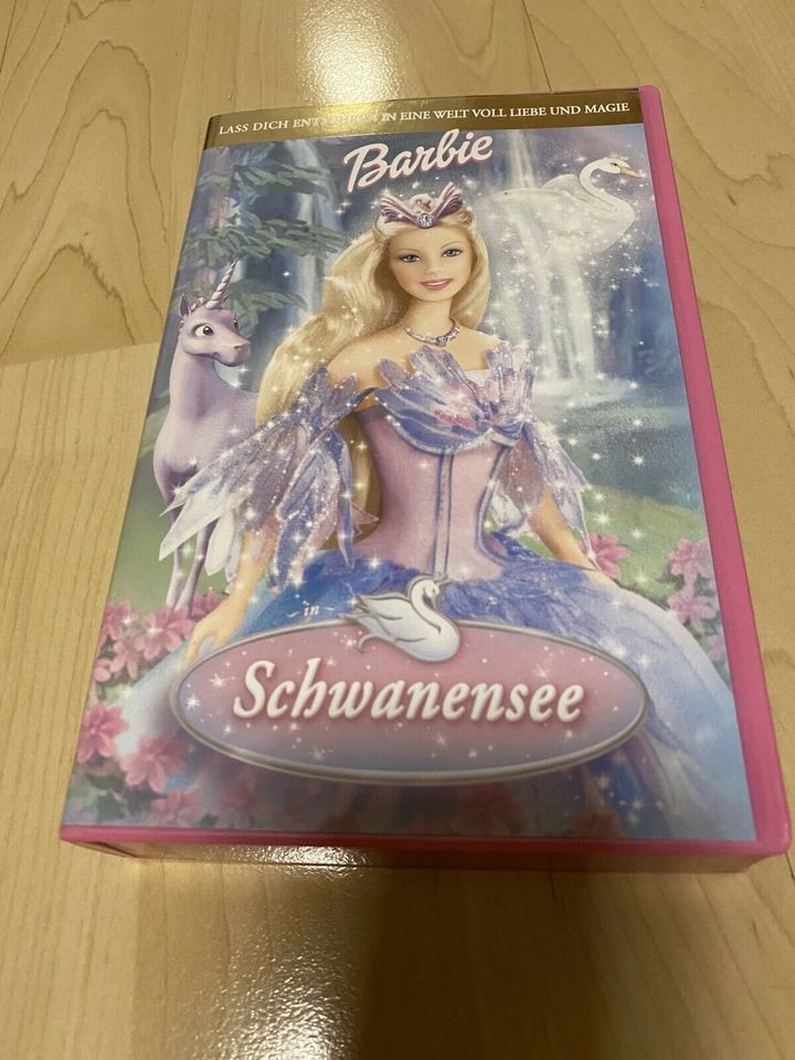 Film Barbie in Schwanensee VHS Kassette / Kinder Video Film in Neusäß