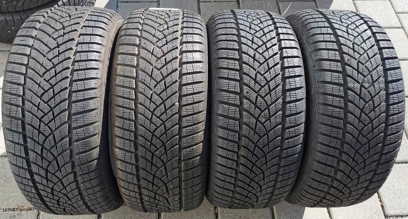 4x 215/45R16 90V GOODYEAR WINTERREIFEN 8MM 2018 TOP #1845 in Bad Tölz