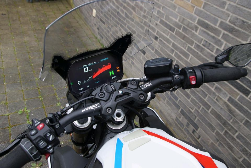 BMW S1000r Carbonräder Vollausstattung Garantie M Paket K63 in Düren