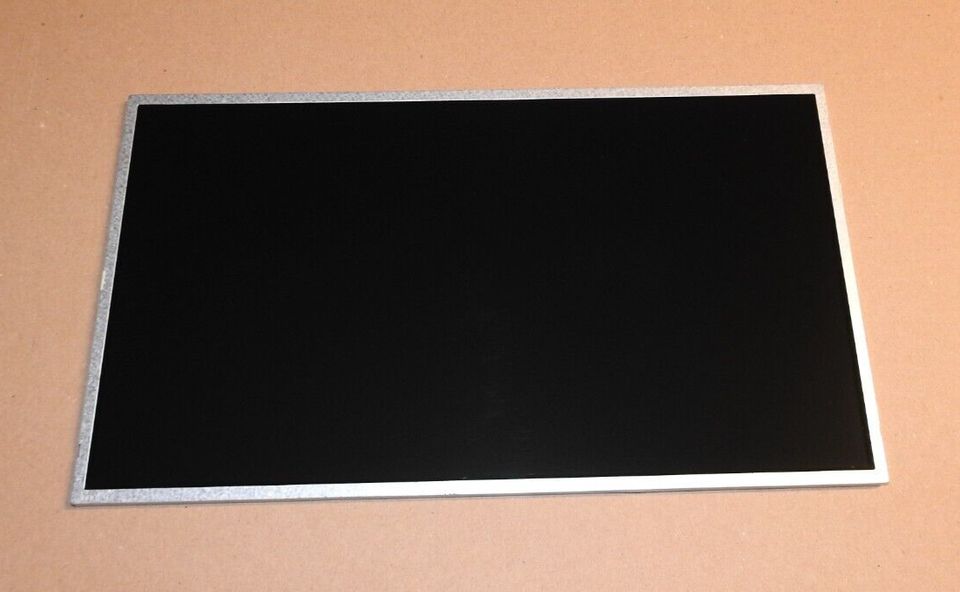 ** BT156GW01 LCD Display 15,6'' 1366x768 Glänzend 40Pin Notebook in Neuhausen ob Eck