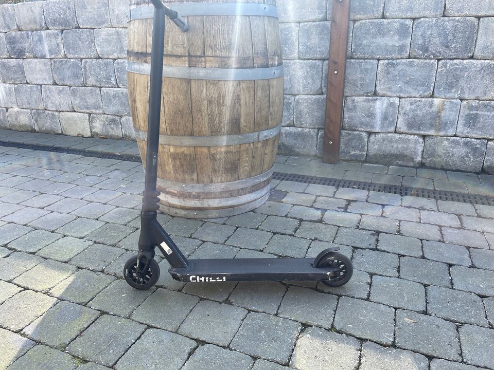 Chilli Pro Scooter Reaper Grim Stuntscooter in schwarz in Rösrath