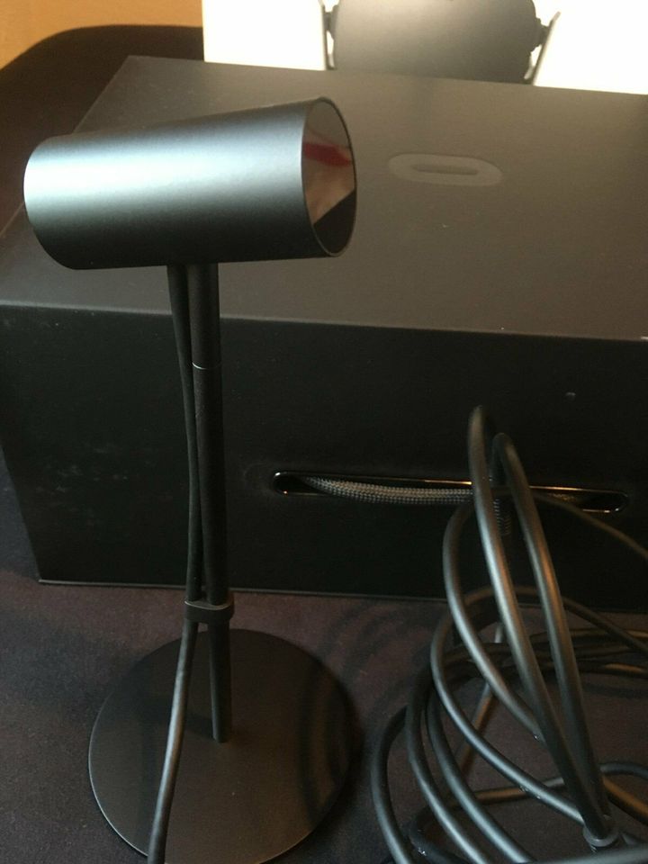 Oculus Rift CV1 Headset mit Xbox One Controller, Sensor etc. in Langenaltheim