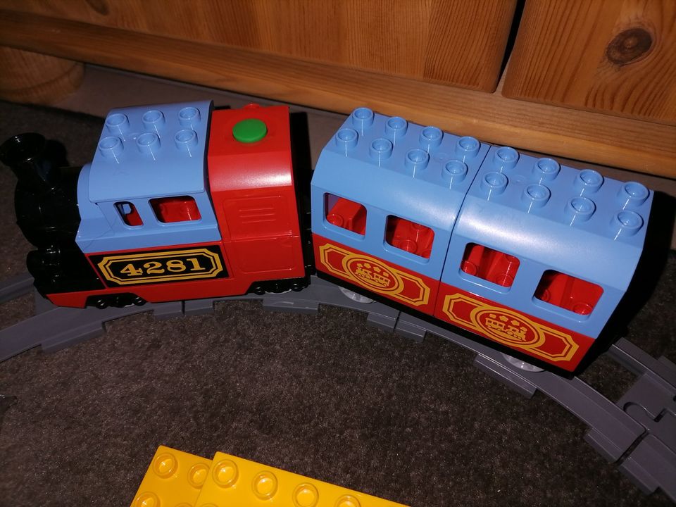 Lego Duplo Eisenbahn  10507 Starter Set in Preetz