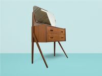 WMK Stilvolle & sehr gut erhaltene Danish Design Frisierkommode im Teak # Spiegelkommode Schminkkommode Schminktisch Kommode Wäschekommode Dresser Scandinavian Mid-Century Vintage 50er 60er Teakholz Friedrichshain-Kreuzberg - Friedrichshain Vorschau