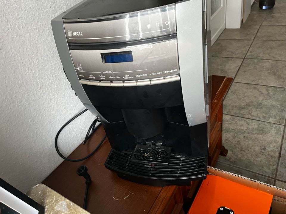 Necta Kaffeevollautomat zu verkaufend in Wildeshausen