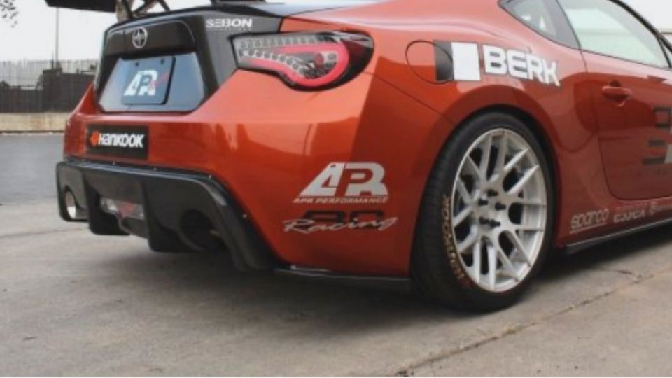 APR Diffusor echt Carbon für Toyota GT86 in Wietmarschen