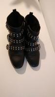 Biker Boots 39 Kunstleder Schnallen Nieten schwarz Stiefeletten S Rheinland-Pfalz - Mayen Vorschau