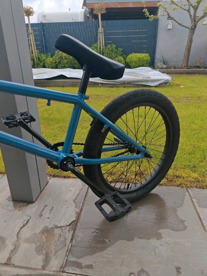 BMX Rad 20 Zoll Mafia bikes kush 2 in Hünxe