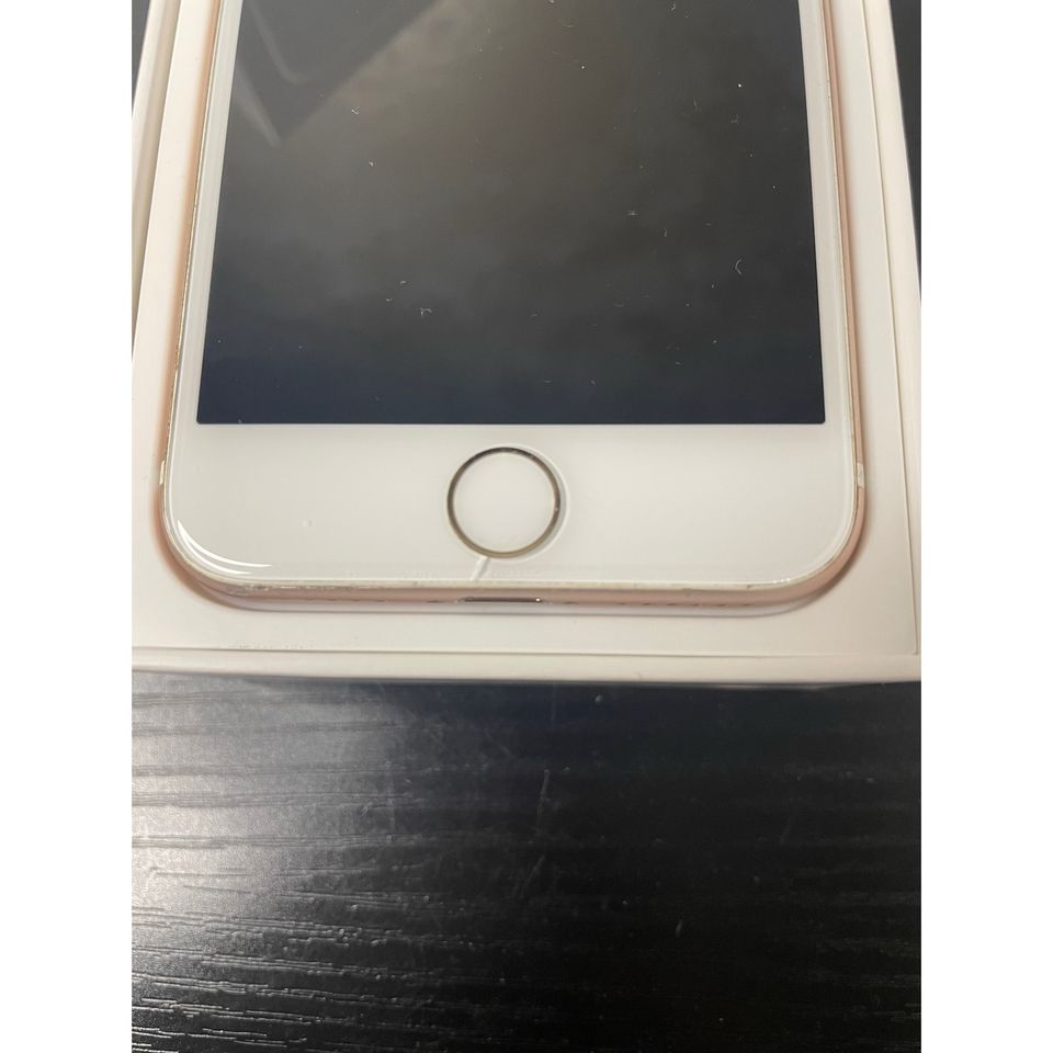 iPhone 7 Roségold 32 gb in Oberstadtfeld