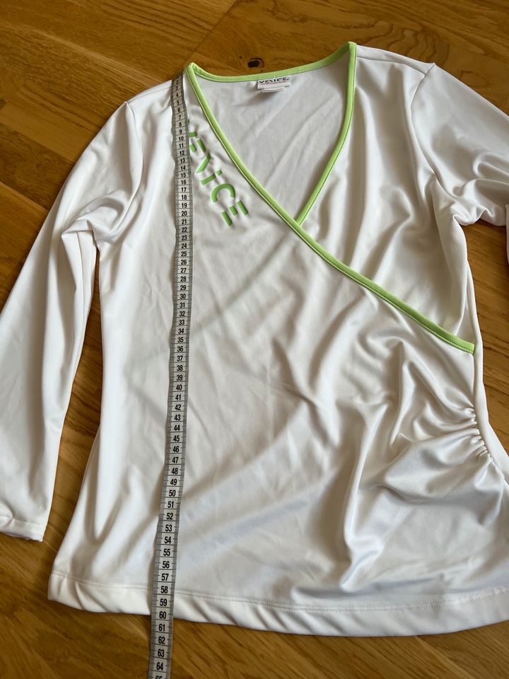 Pullover 36 38 Creme weiß V-Ausschnitt langärmelig Yoga Sport S in Simbach