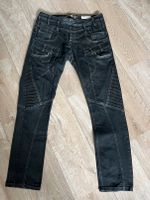 Cipo Baxx schwarze Jeans Gr. 31/32 reg. Slim Leg Nordrhein-Westfalen - Langerwehe Vorschau