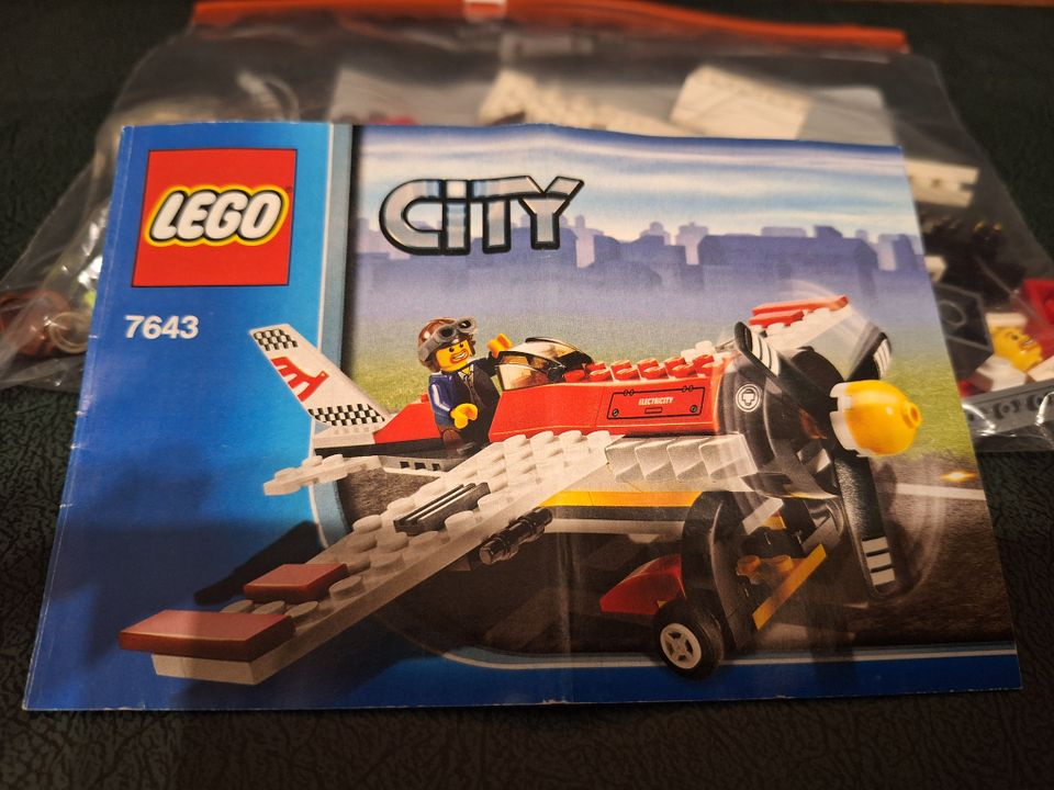 LEGO City – Air Show Plane - Set 7643 in Tönisvorst