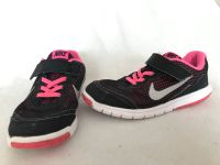 Turnschuhe / Sneaker von Nike für Mädchen (31/32) Nordrhein-Westfalen - Kürten Vorschau