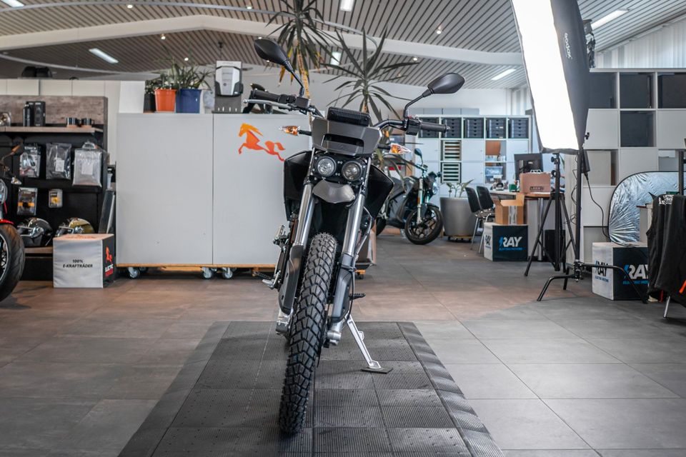 Zero FX | Enduro | 106 Nm | 2023 *AKTION* in München