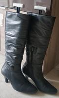 Högl Stiefel Größe 4 1/2 (38) schwarz Leder Absatz Baden-Württemberg - Schorndorf Vorschau