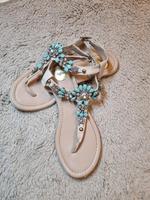 Neuw. Buffalo Sandale T-Steg Gr.38 Strass beige Gold Riemchen Nordrhein-Westfalen - Neuss Vorschau