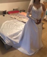 Hochzeit- Kleid mit viel Zubehör (optional) Gr. M Hessen - Greifenstein Vorschau