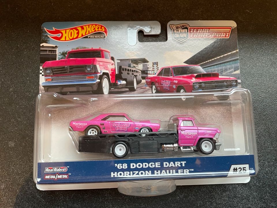 Hot Wheels Team Transport 25 30 37 Dodge Dart Challenger Supra in Bremen