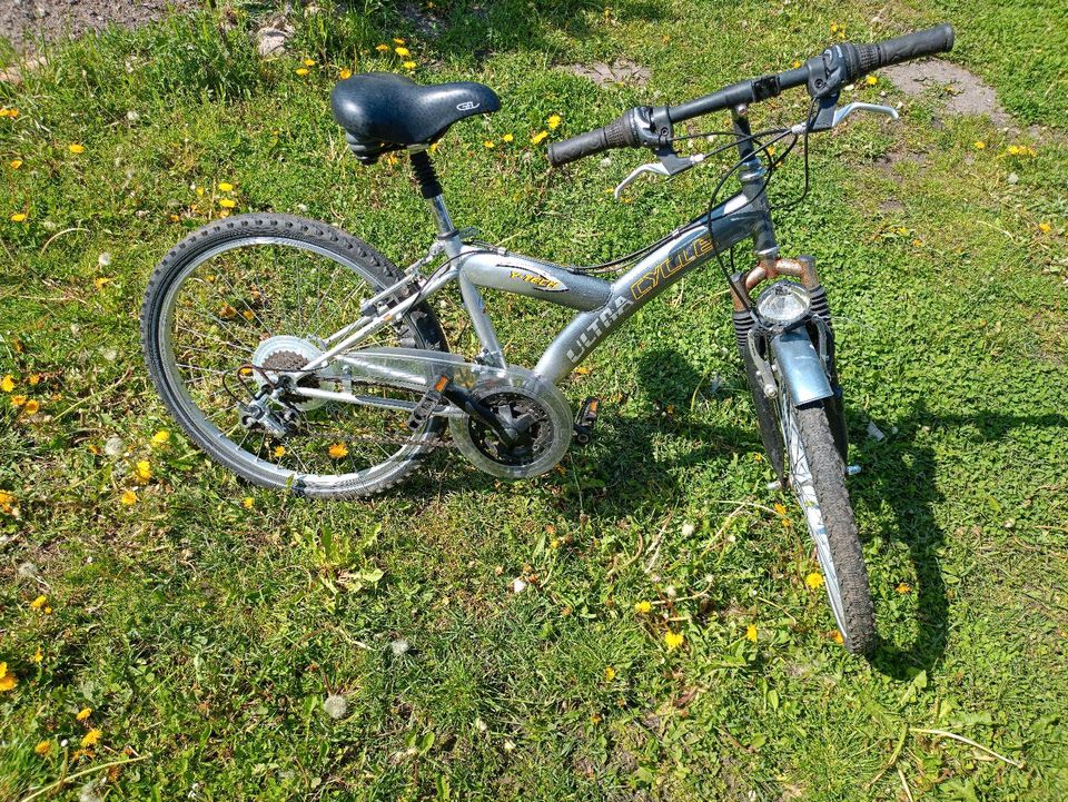 Kinder Fahrrad 24 Zoll in Berlin