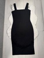 Engangliegendes schwarzes Kleid Bayern - Augsburg Vorschau
