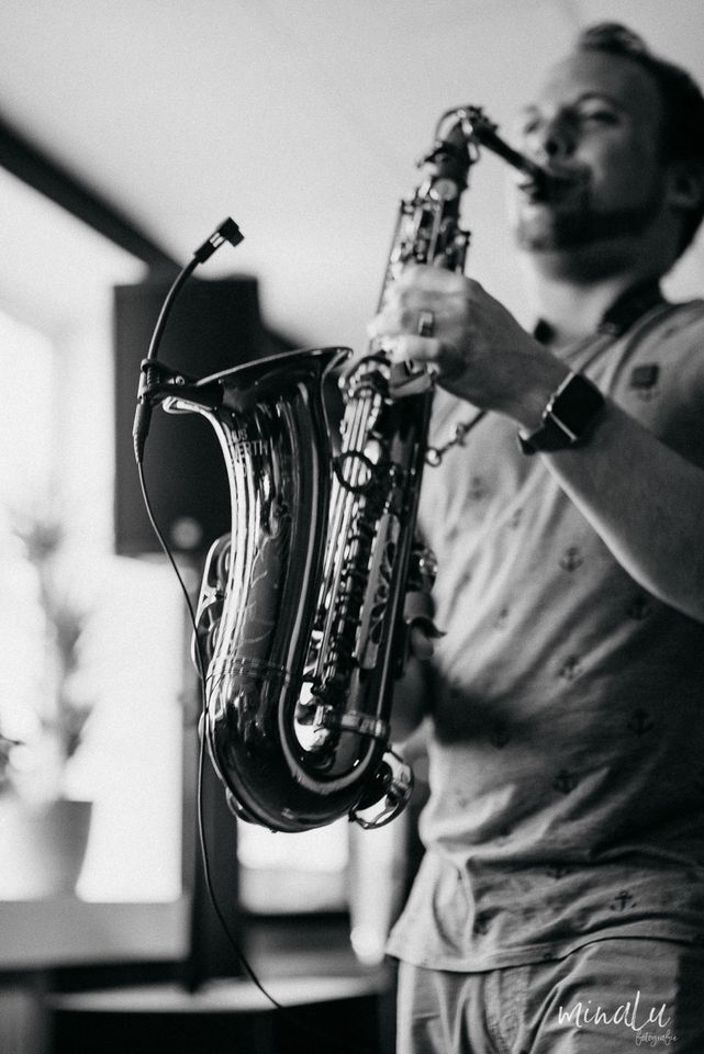 Musikunterricht Gitarre Klavier Geige Cello Bass in Leer (Ostfriesland)