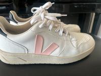 Veja V-10 Sneakers Schuhe Gr.40 rosa Nordrhein-Westfalen - Krefeld Vorschau