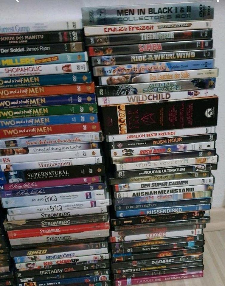 DVD Sammlung über 600 Stück Disney, Star Wars, Marvel, Serien.... in Kiel