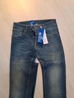 Jeans Gr.30/32 mit Edikett  Skinny Hessen - Bad Emstal Vorschau