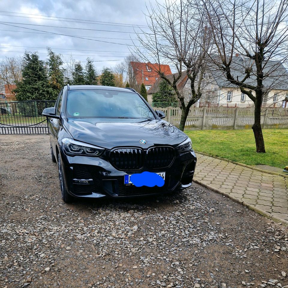 BMW X1  120 D XDRIVE M PAKET in Maintal