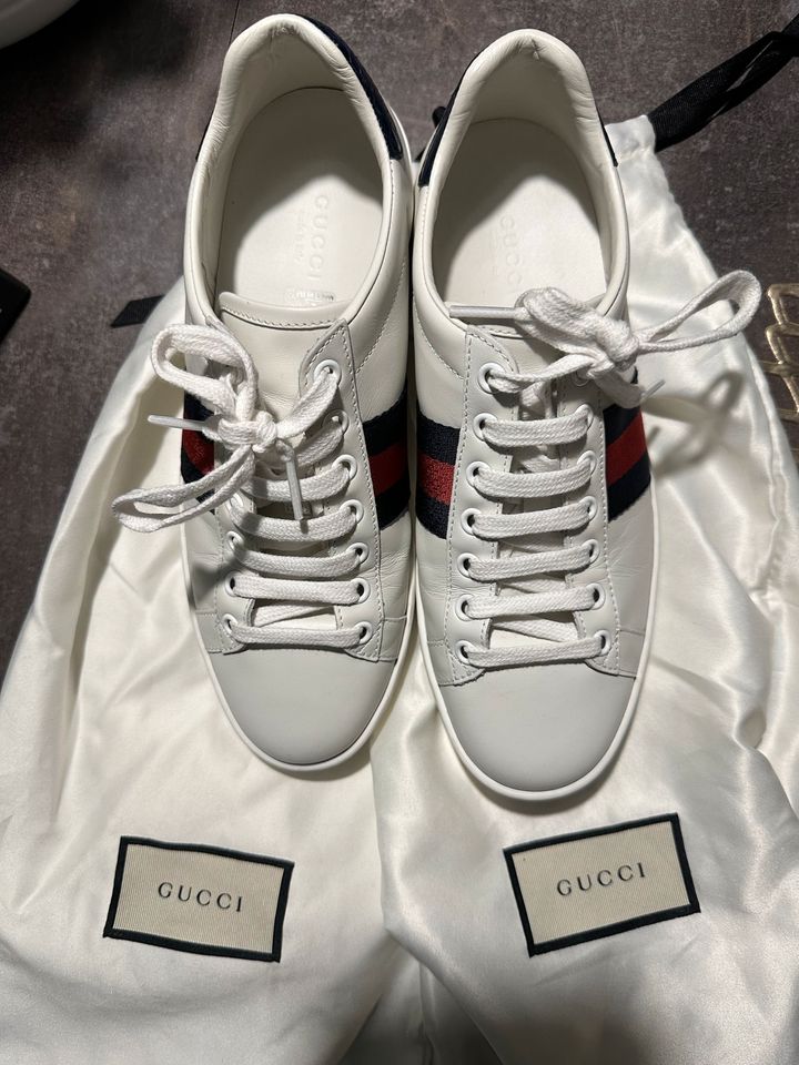 Gucci Sneaker Ace Damen, Gr. 36,5, WIE NEU in Frankfurt am Main