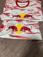 Zwei Sport-T-Shirts Hessen - Limburg Vorschau