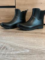 Schwarze Regenschuhe  / halbhoch Sachsen - Heidenau Vorschau