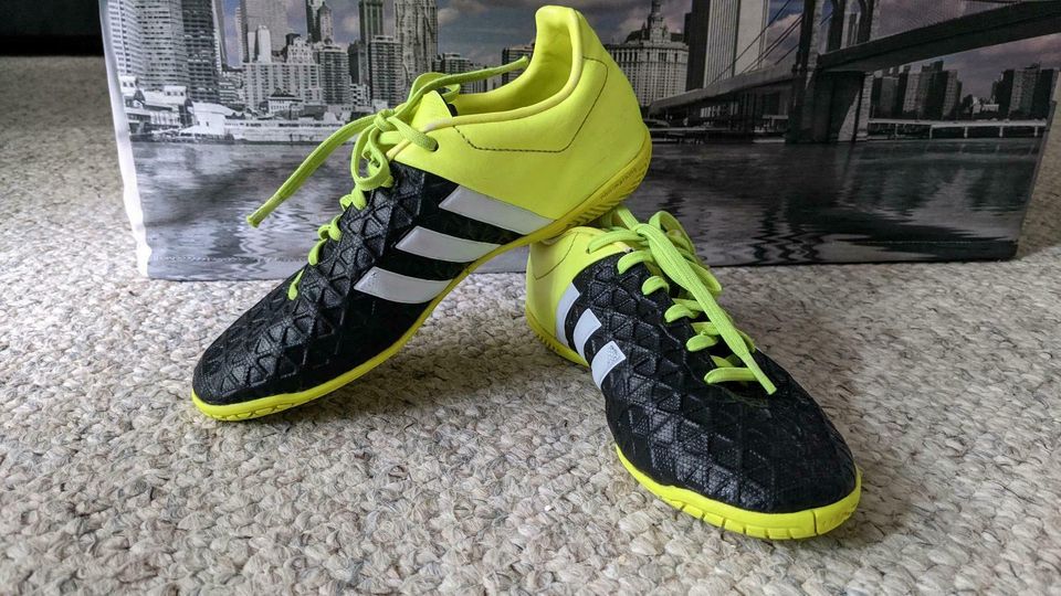 adidas Ace 15.4 TF Schwarz/Gelb/Weiß in Frankfurt am Main