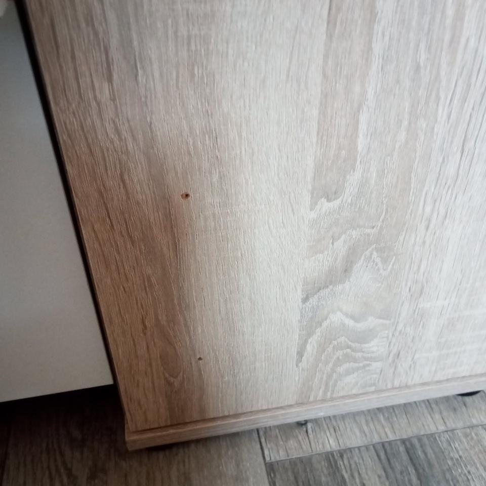 Wickelkommode Wickeltisch Dekor weiß/Eiche Aufsatz abnehmbar in Adelheidsdorf