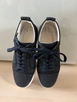 Christian Louboutin Sneakers Größe 42 Unisex Saarbrücken-Halberg - Eschringen Vorschau