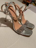 Sandalen mit hohen Absätzen Bayern - Abensberg Vorschau