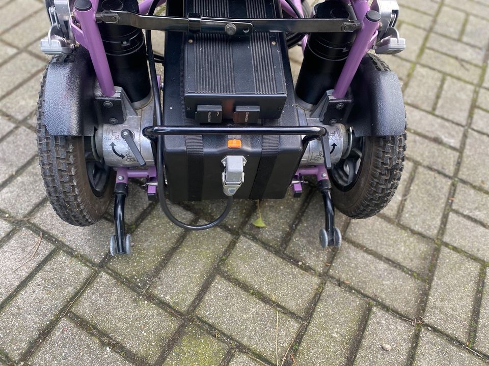 Elektrischer Rollstuhl *Neue-Batterie* Meyra in Hamm