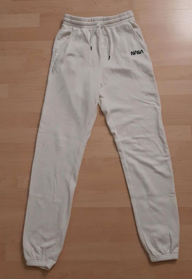 H&M Mädchen Sweathose Jogginghose, Gr. 170 in Lilienthal