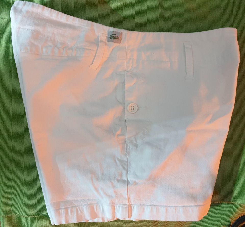 Lacoste Damen Shorts, kurze Hose, weiß, 36 in Essen