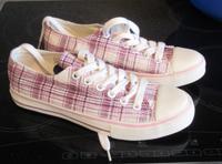 NEUE rosa karierte Stoffschuhe Größe 38 Kr. München - Neubiberg Vorschau