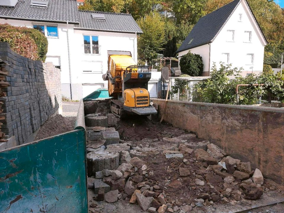 Abbruch und Entsorgung Erde Mull Beton Entrümpelung in Herford