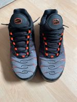 Nike Tuned Air TN Gr 44.5 UK 9.5 Schwarz, Grau Orange Rheinland-Pfalz - Montabaur Vorschau