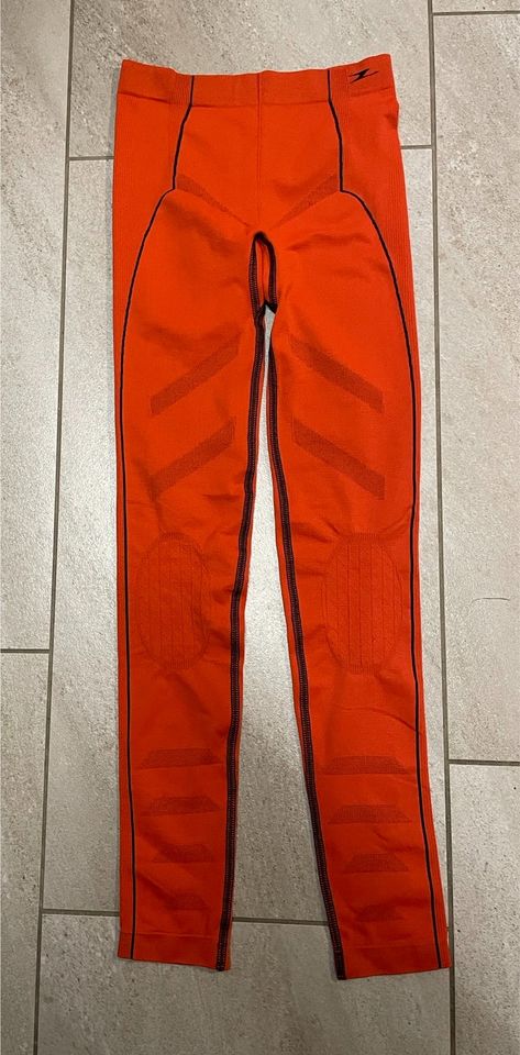 Damen Leggins/Sporthose Gr 36/38 aus Meryl Skinlife Material in Wesel