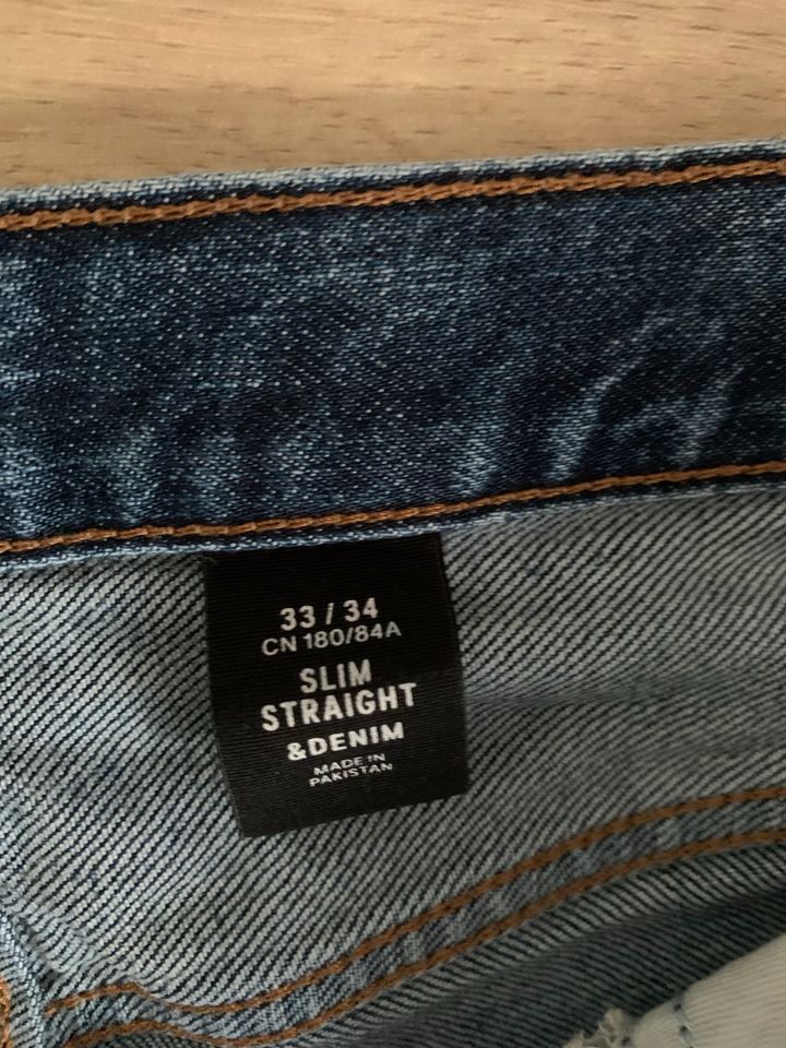 Blaue Jeans Hose H&M Größe W33/L34 Slim Straight in Lippstadt