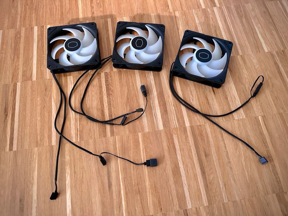 3x Cooler Master Sickflow Edge 120mm Lüfter in Kiel