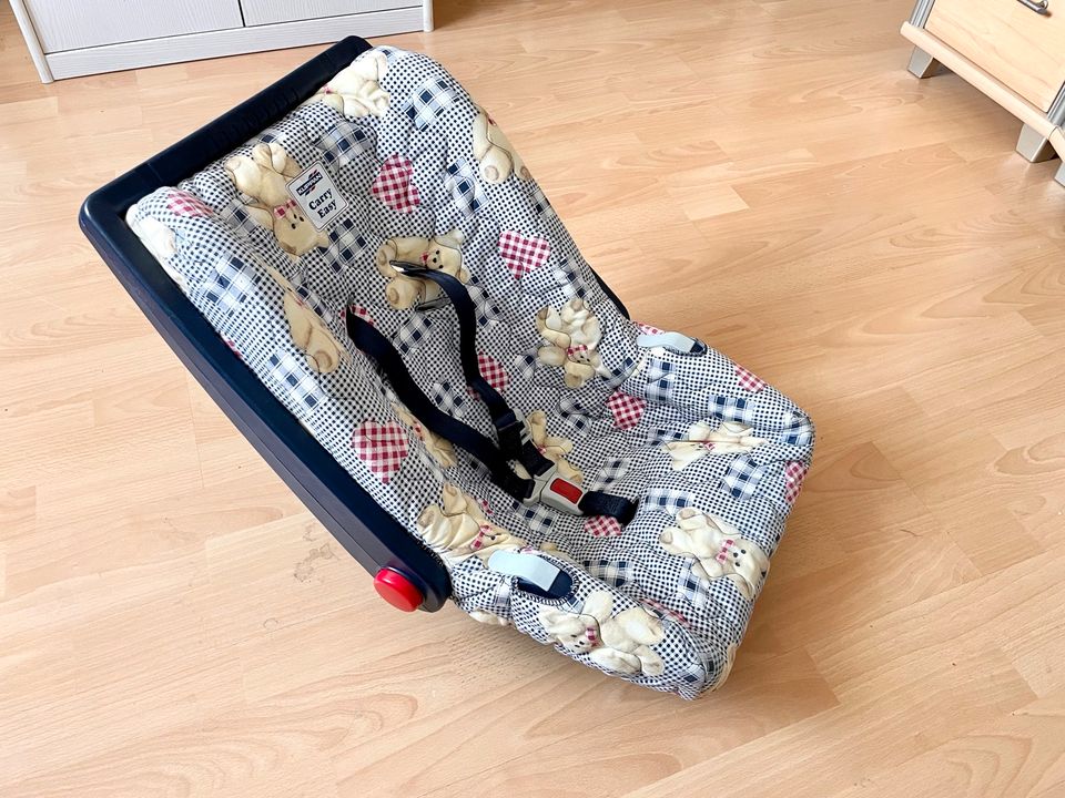 KLIPPAN Carry Easy Babyschale Babytrage Kindersitz Autositz Teddy in Köln