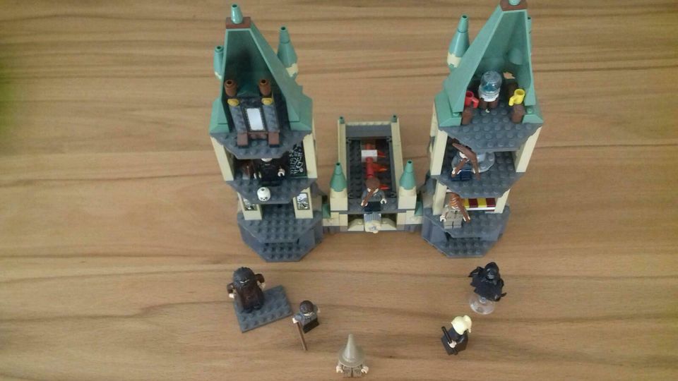 Lego Harry Potter 4867 mit Figuren in München